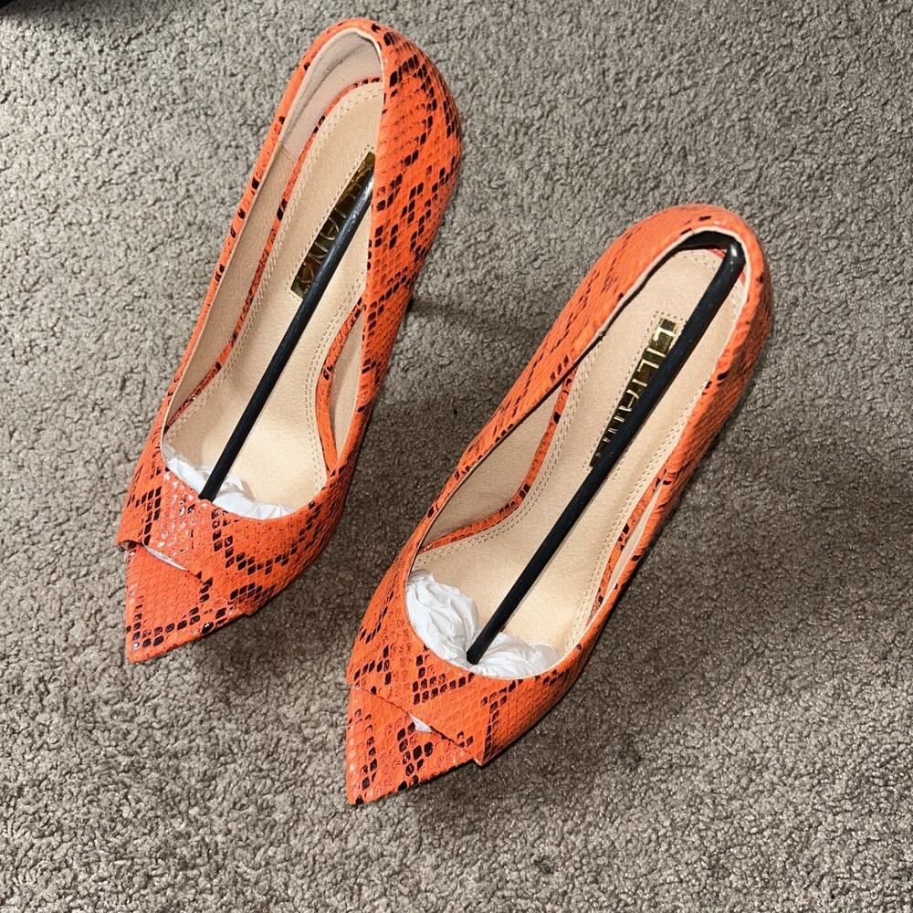New Women’s Size 7.5 Henny Orange Snakeprint Heels - Liliana Brand